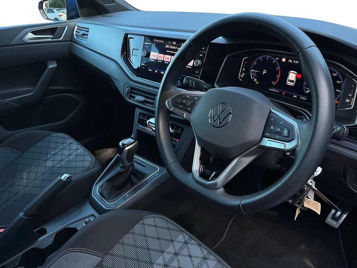 Volkswagen Polo 1.0 TSI (115ps) R-Line DSG