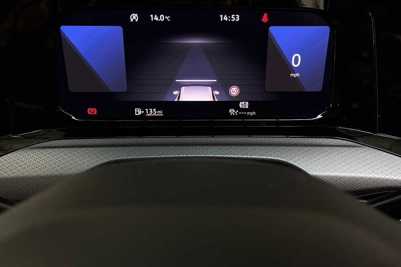 Volkswagen Golf 1.5 TSI Active Hatchback 5dr Petrol Manual Euro 6 (s/s) (150 ps) Rear camera & A