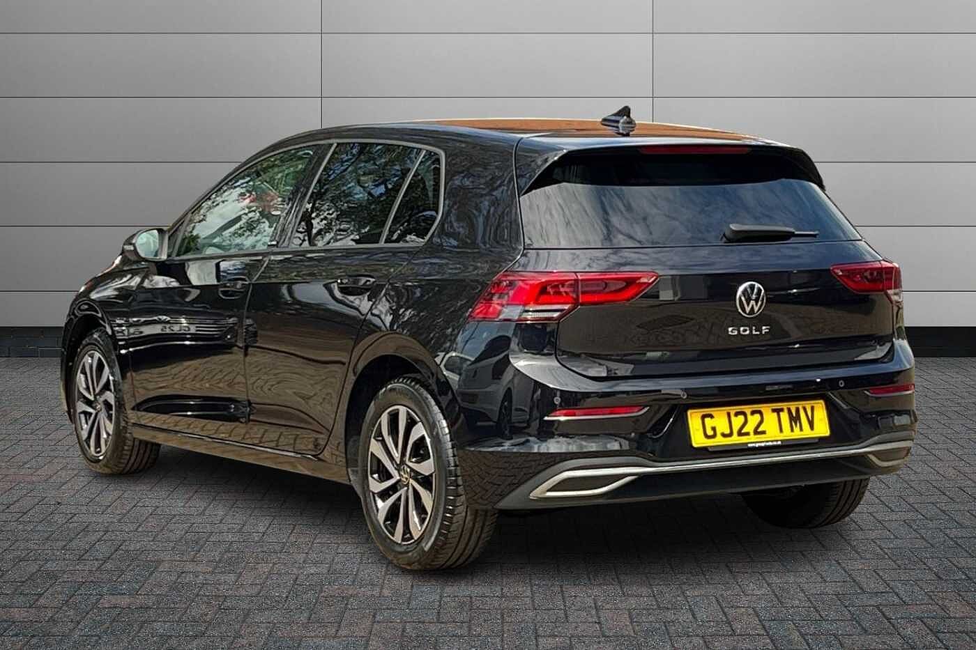 Volkswagen Golf 1.5 TSI Active Hatchback 5dr Petrol Manual Euro 6 (s/s) (150 ps) Rear camera & A