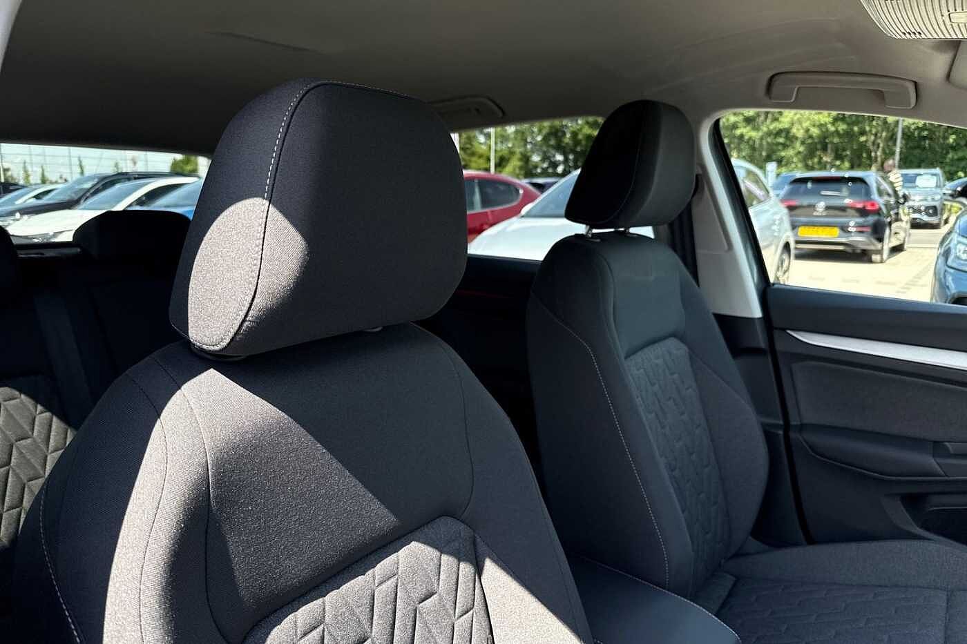 Volkswagen Golf 1.5 TSI Match 5dr